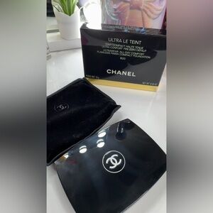 Chanel ultra Le Teint #B20
